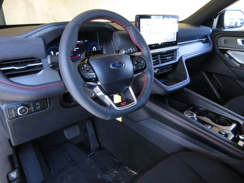 New 2026 Agate Black Metallic Ford ST image 13