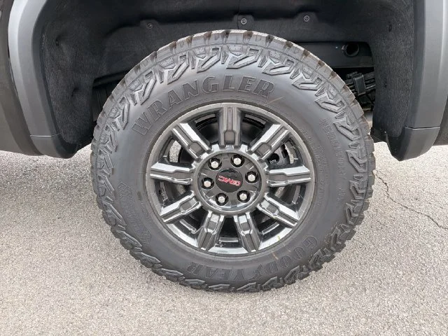 2026 GMC Sierra 1500 AT4X - Photo 26
