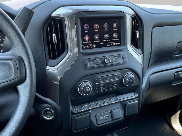 2026 Chevrolet Silverado 1500 Custom - Photo 8