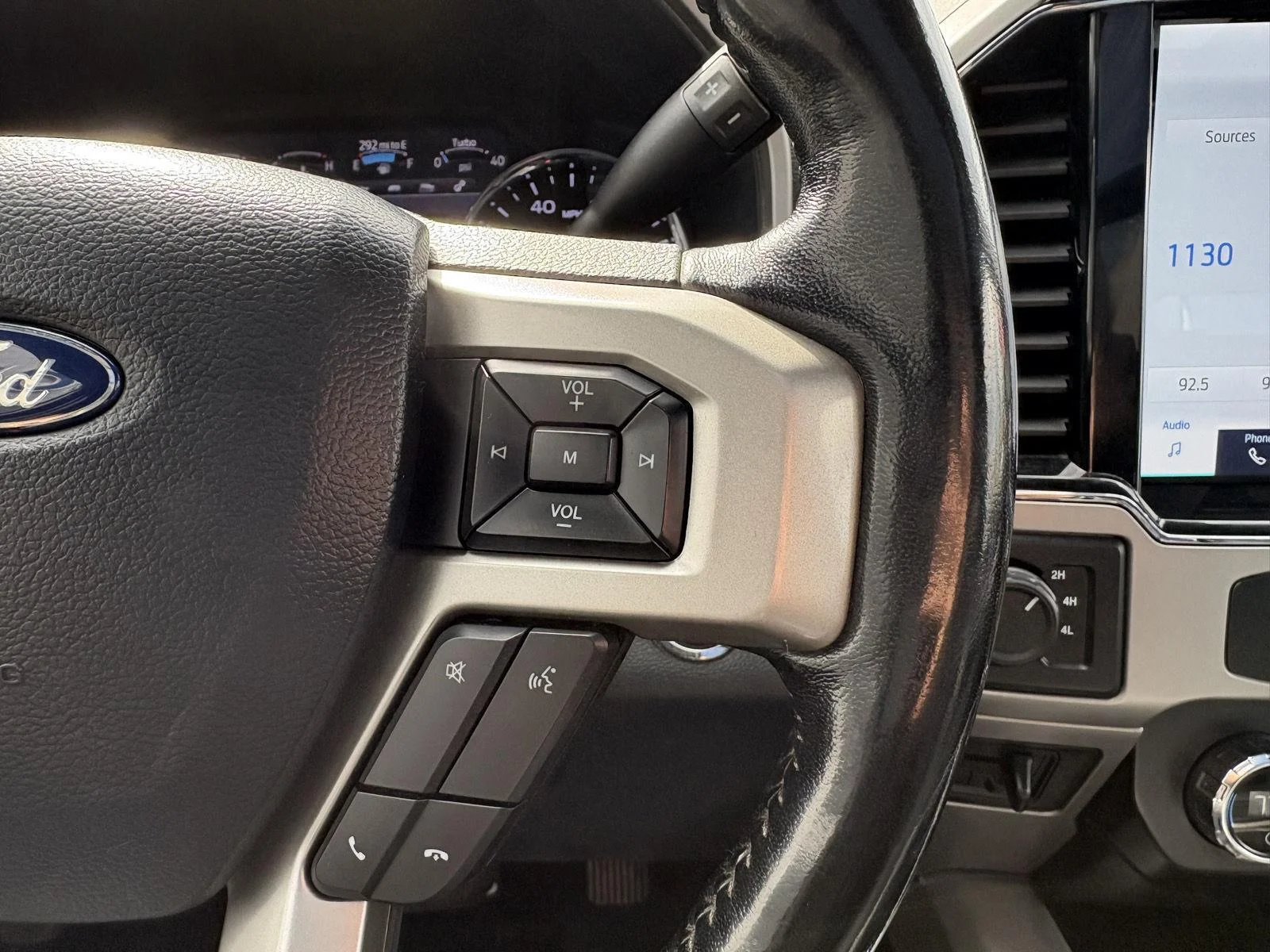 Used 2022 Race Red Ford Lariat image 11