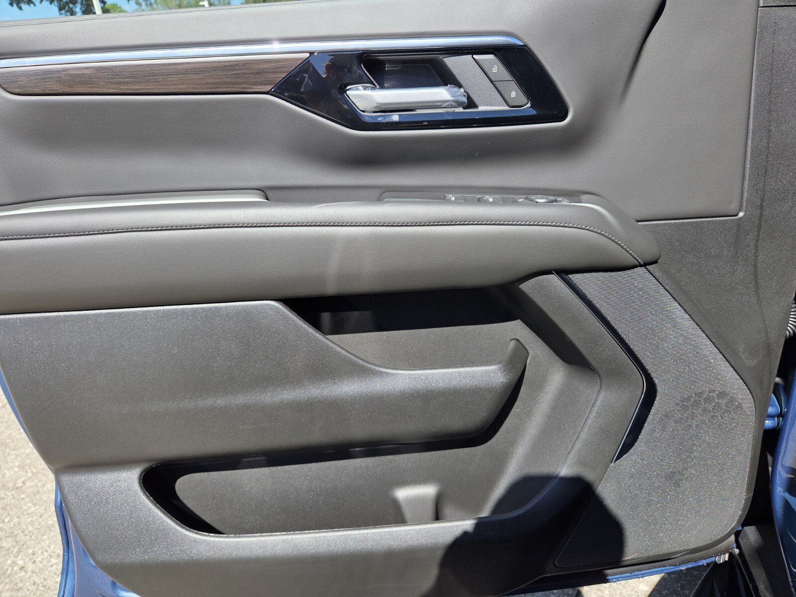 New 2026 Lakeshore Blue Metallic Chevrolet LS image 22