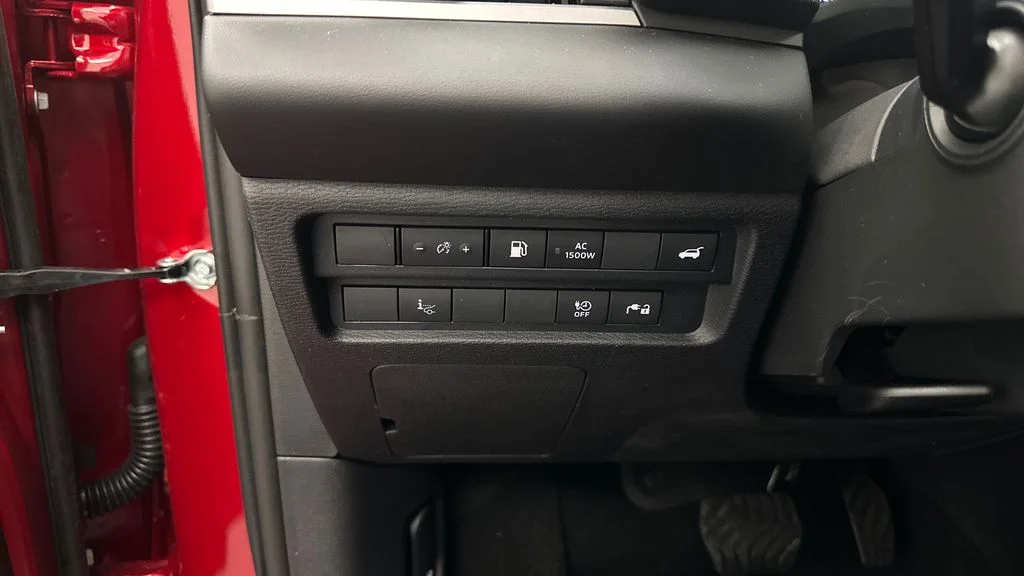New 2026 Red Nissan Platinum Plug-In Hybrid image 25
