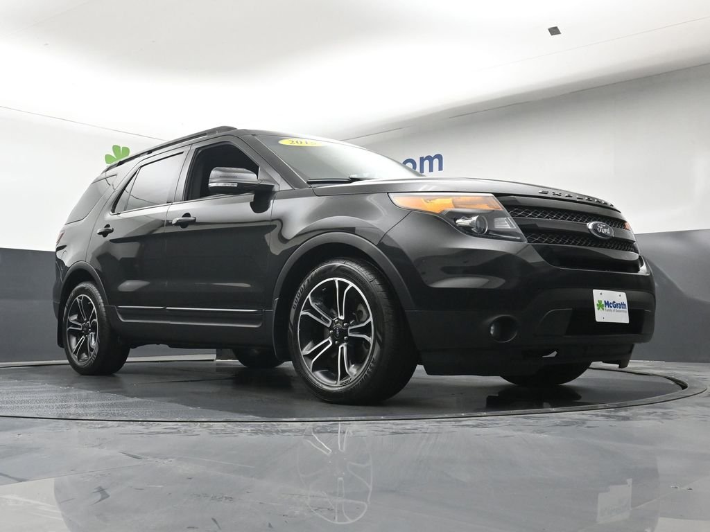 Used 2015 Black Ford Sport image 26