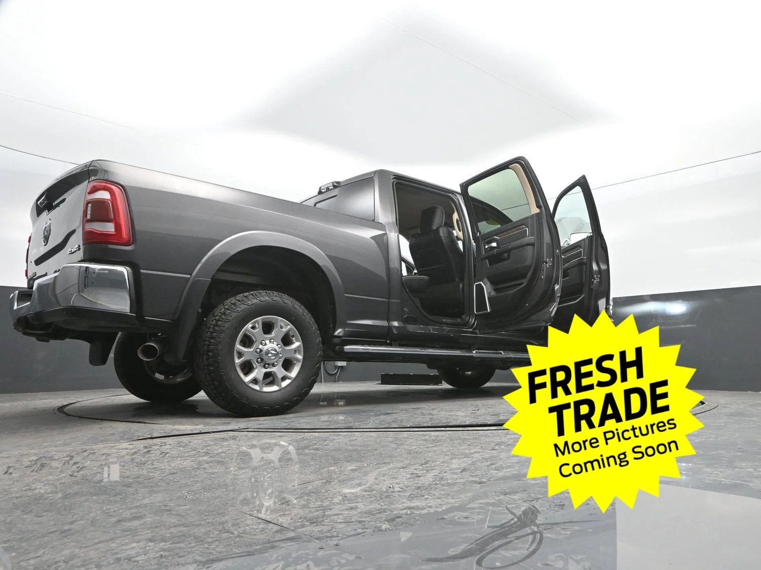 Used 2021 Granite Crystal Metallic Clearcoat Ram Laramie image 53