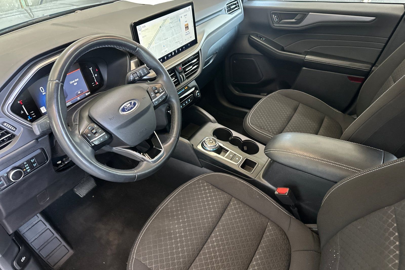 Used 2024 Blue Ford Active image 9