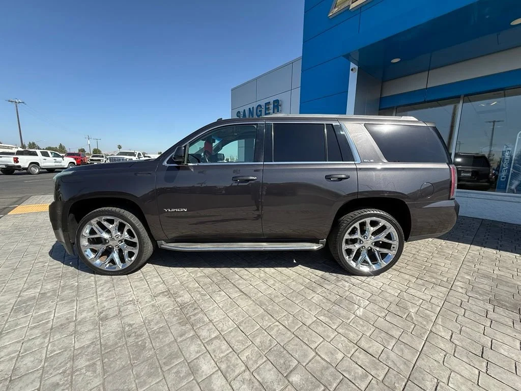 Used 2015 IRIDIUM METALLIC GMC SLE image 7
