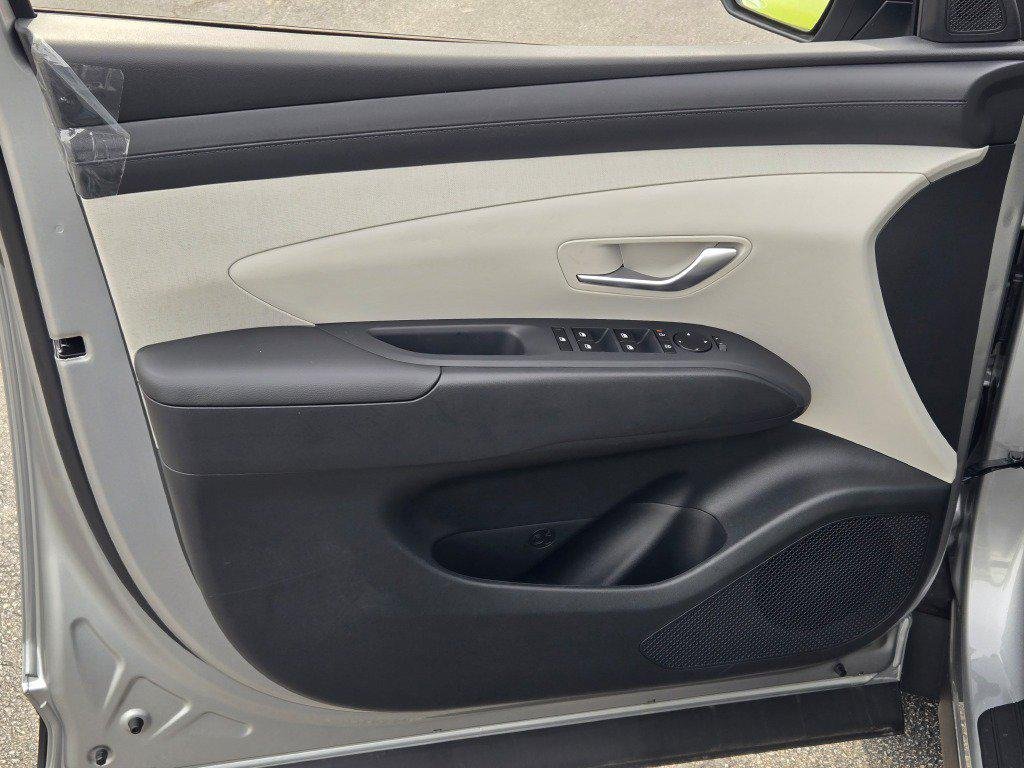 New 2026 Shimmering Silver Hyundai SEL Premium AWD image 16