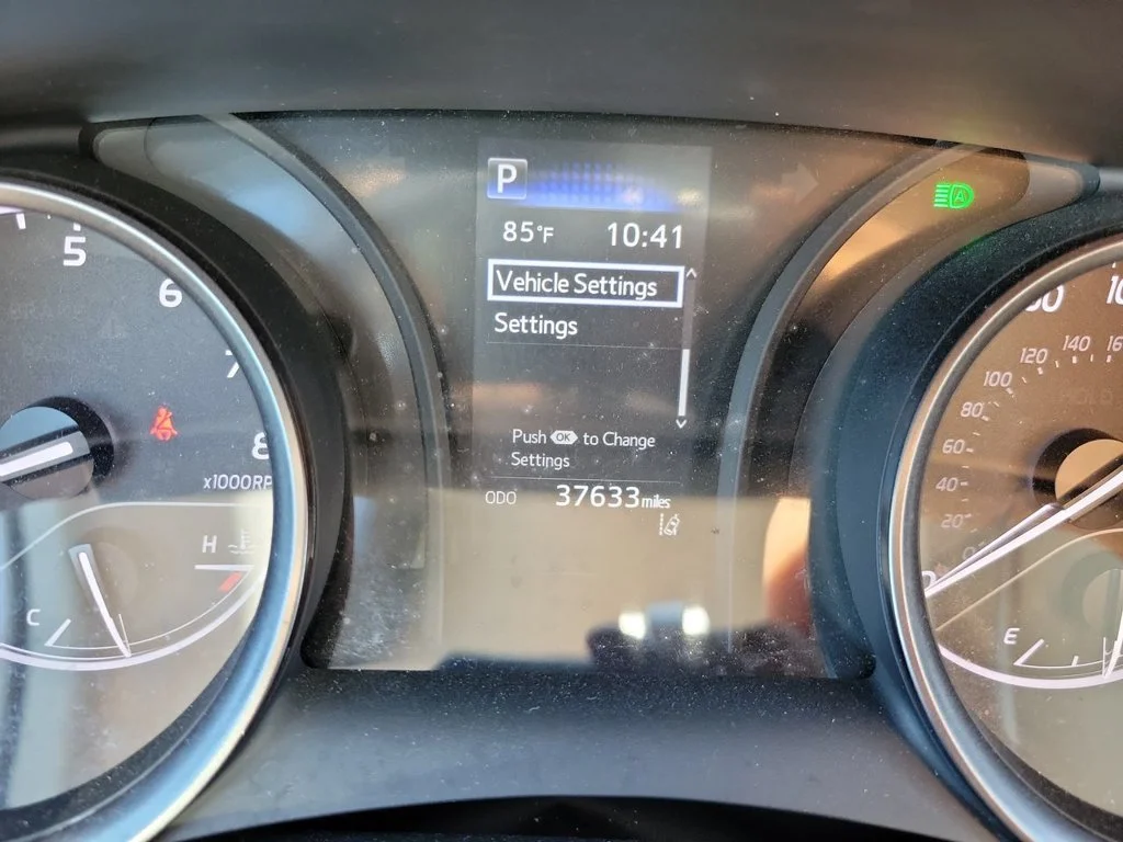 2024 Toyota Camry SE - Photo 18
