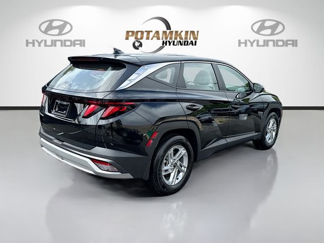 Used 2026 Black Hyundai SE image 5