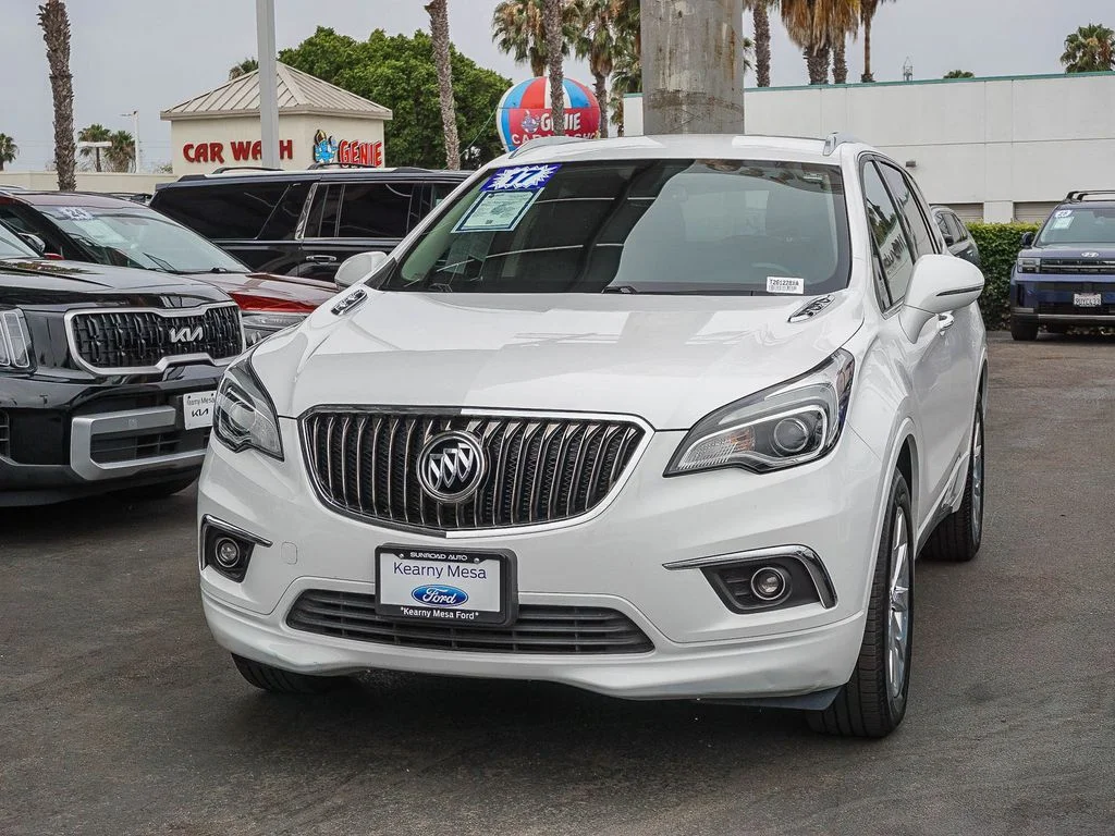 Used 2017 White Buick Essence image 4