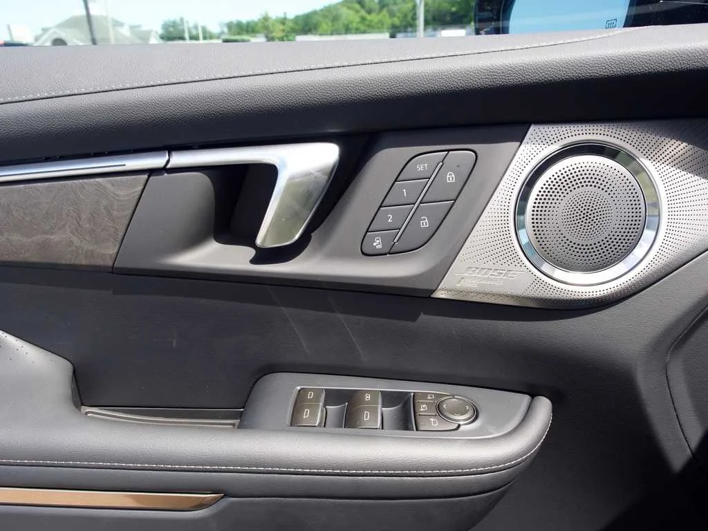 2026 Buick Enclave Avenir - Photo 10
