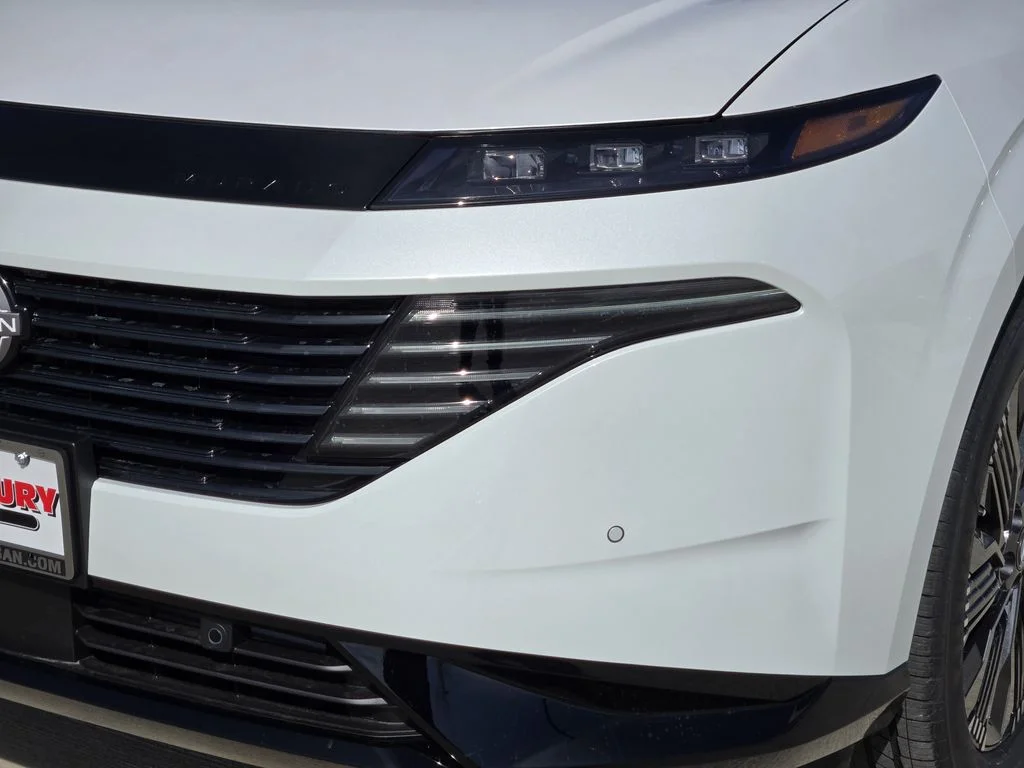 New 2026 Everest White Pearl TriCoat Nissan Platinum image 7