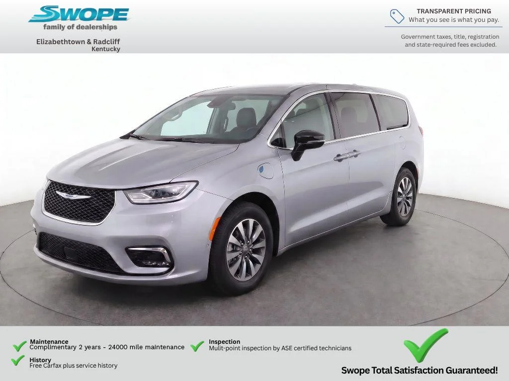 2024 Chrysler Pacifica Hybrid Select PHEV's photo