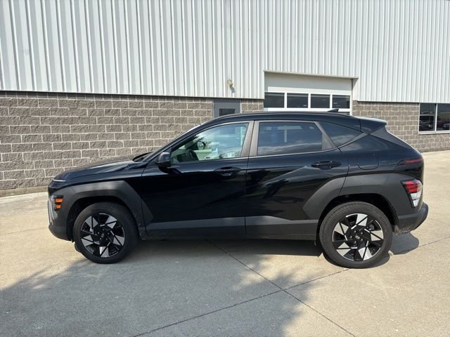 2025 Hyundai Kona SEL - Photo 8