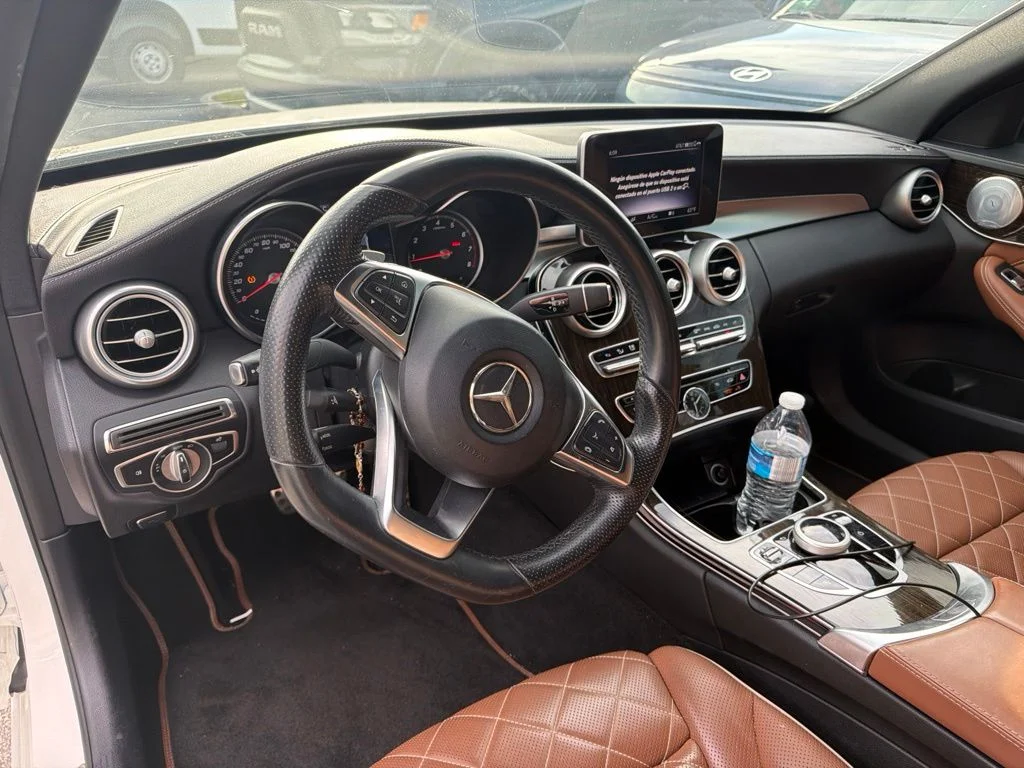 Used 2018 Diamond White Metallic Mercedes-Benz C 300 image 11