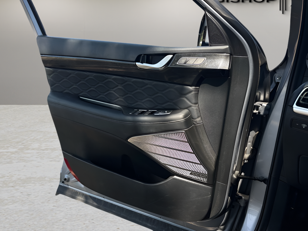 Used 2020 Silver Hyundai Limited image 17