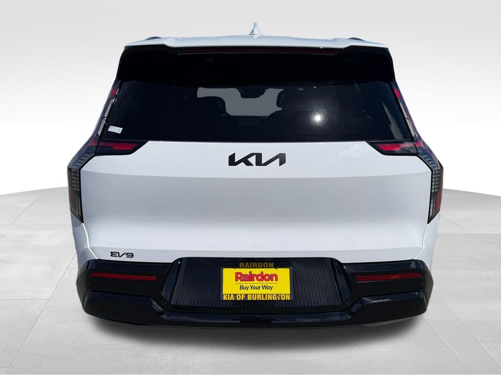 New 2026 Glacial White Kia Land AWD image 6