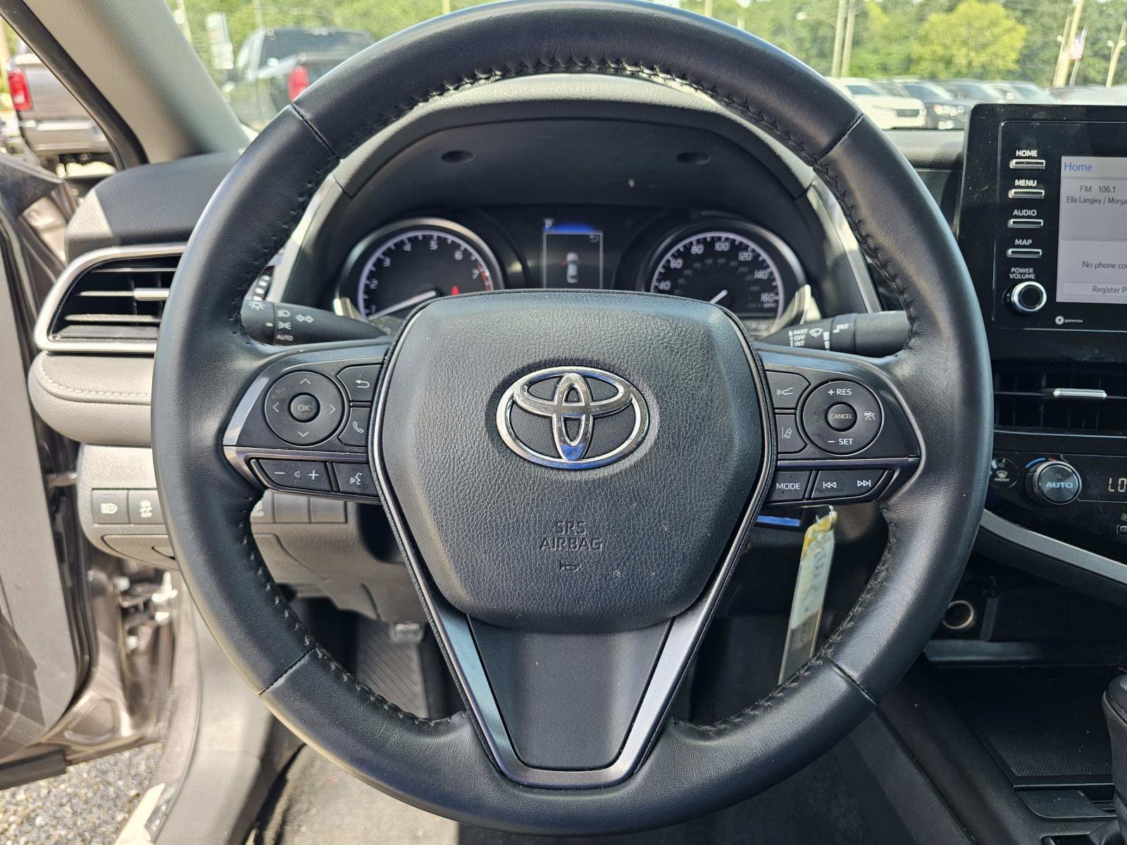 2024 Toyota Camry SE - Photo 19