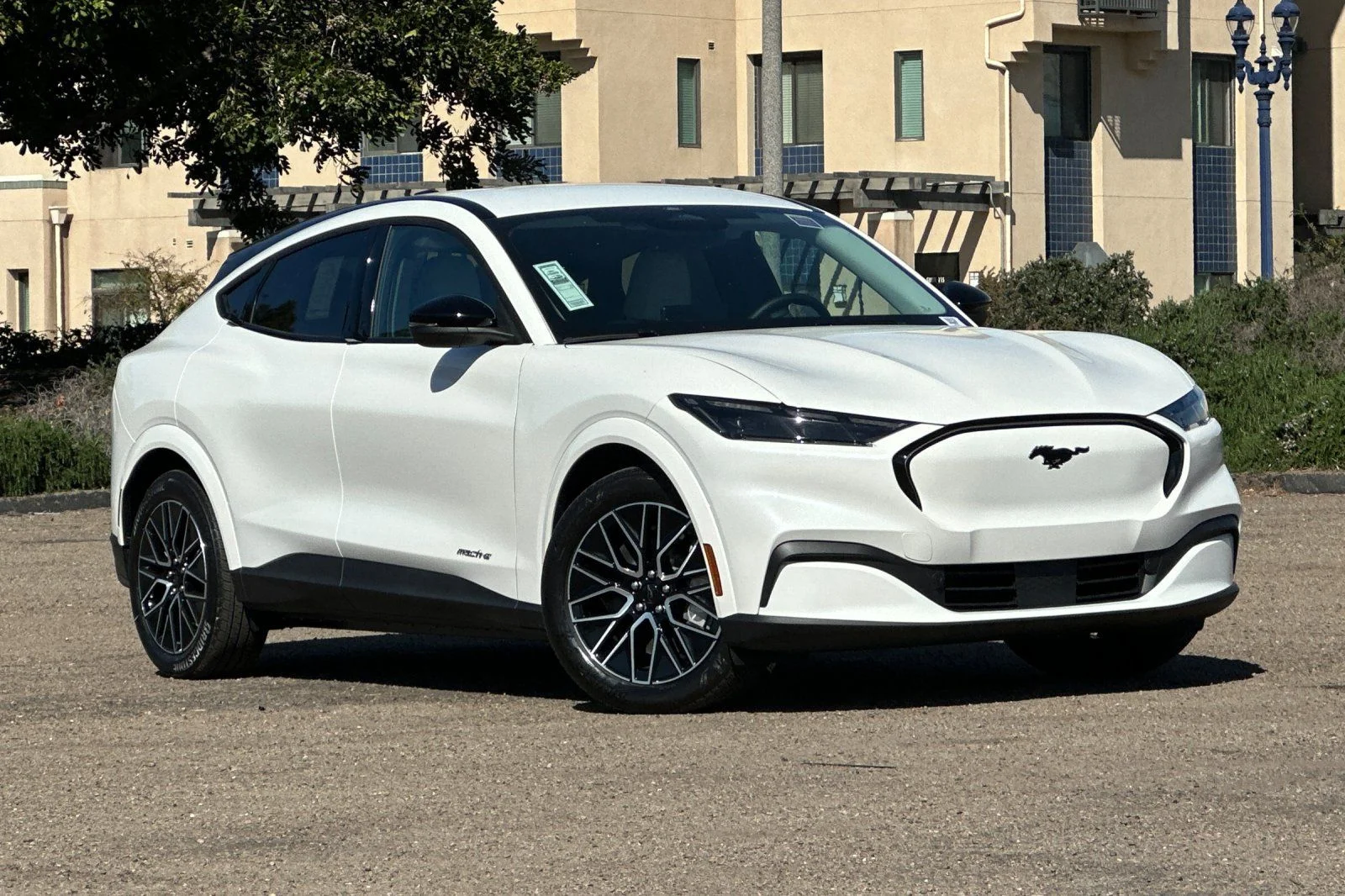 New 2026 Star White Metallic Tri-coat Ford Premium image 1