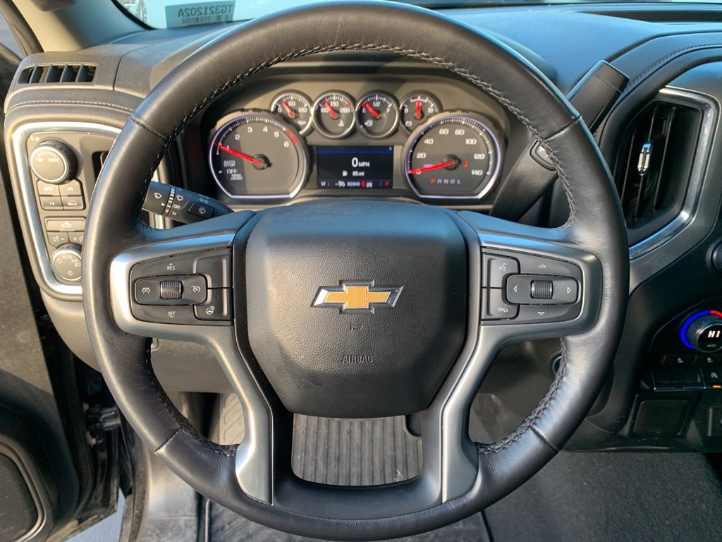 Used 2022 Black Chevrolet LT image 15