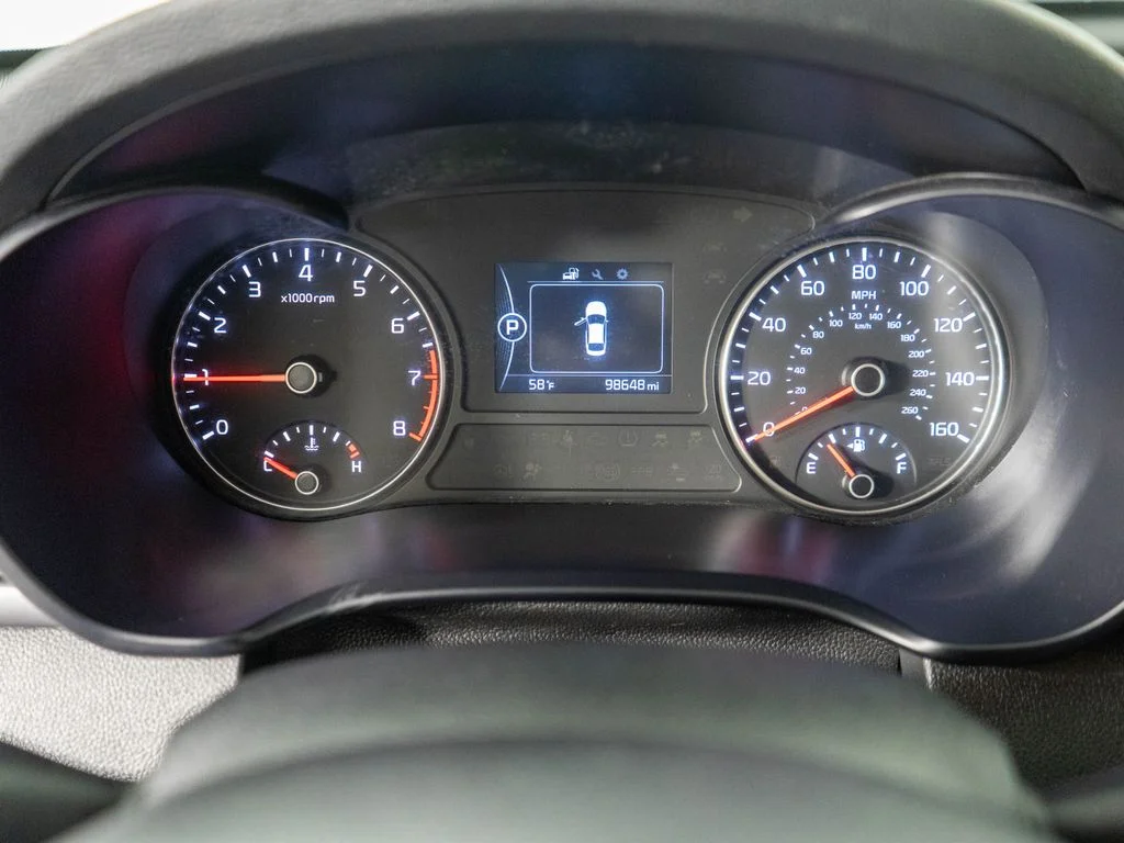 Used 2016 Gray Kia LX image 17