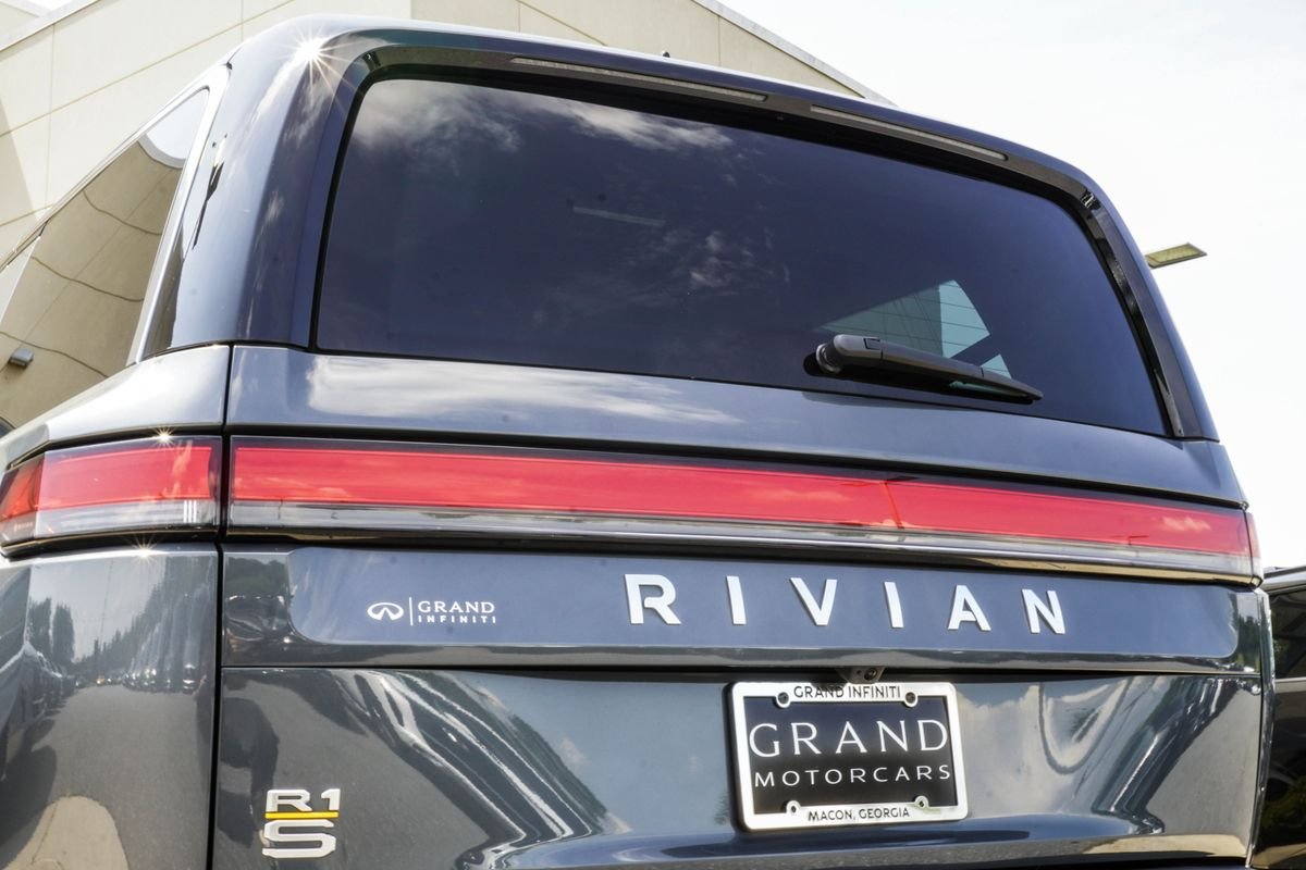 Used 2024 Gray Rivian Adventure image 13