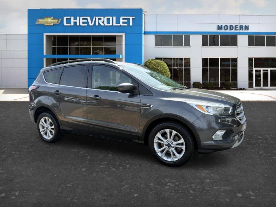 Used 2018 Magnetic Ford SE image 6