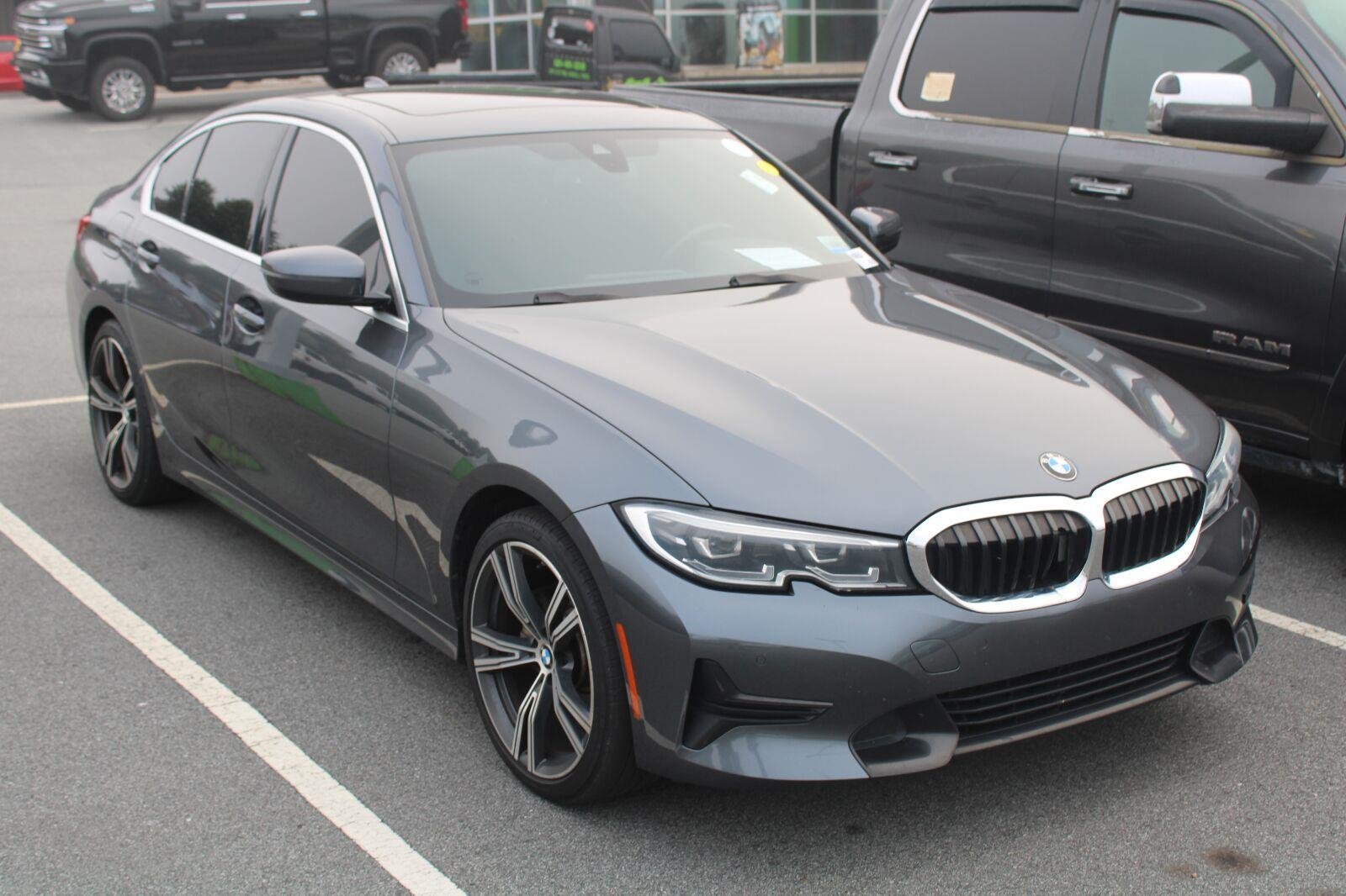Used 2021 Mineral Gray Metallic BMW 330i xDrive image 3