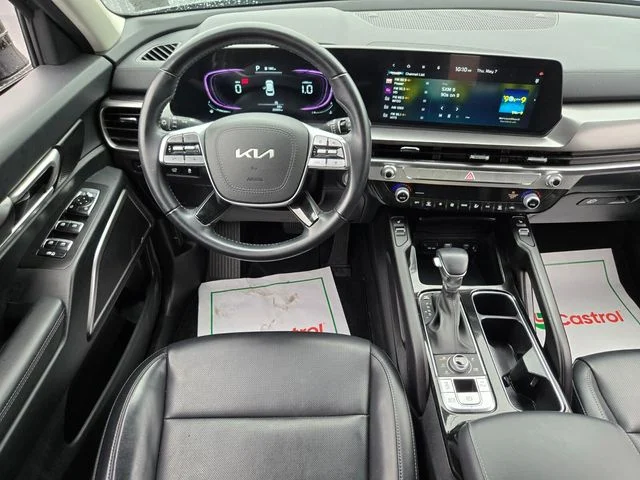 Used 2025 Black Kia S image 15
