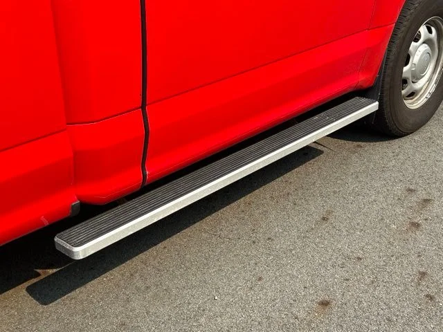 Used 2017 Red Ford XL image 16