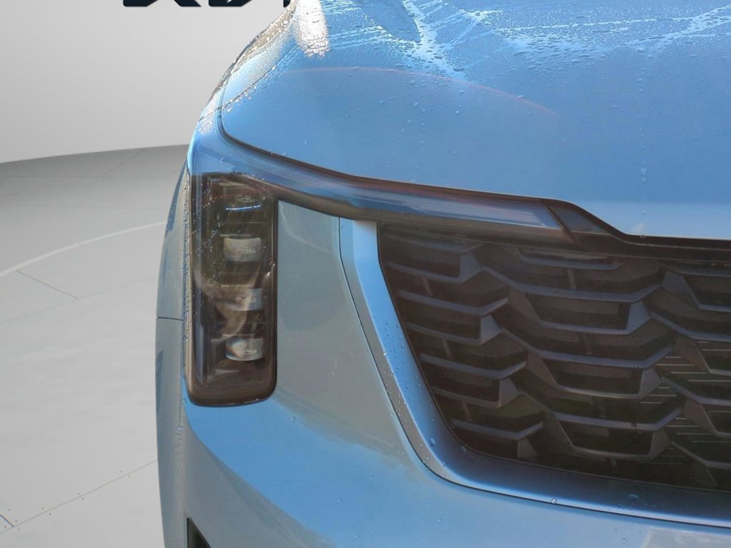 2026 Kia Sorento LX - Photo 11