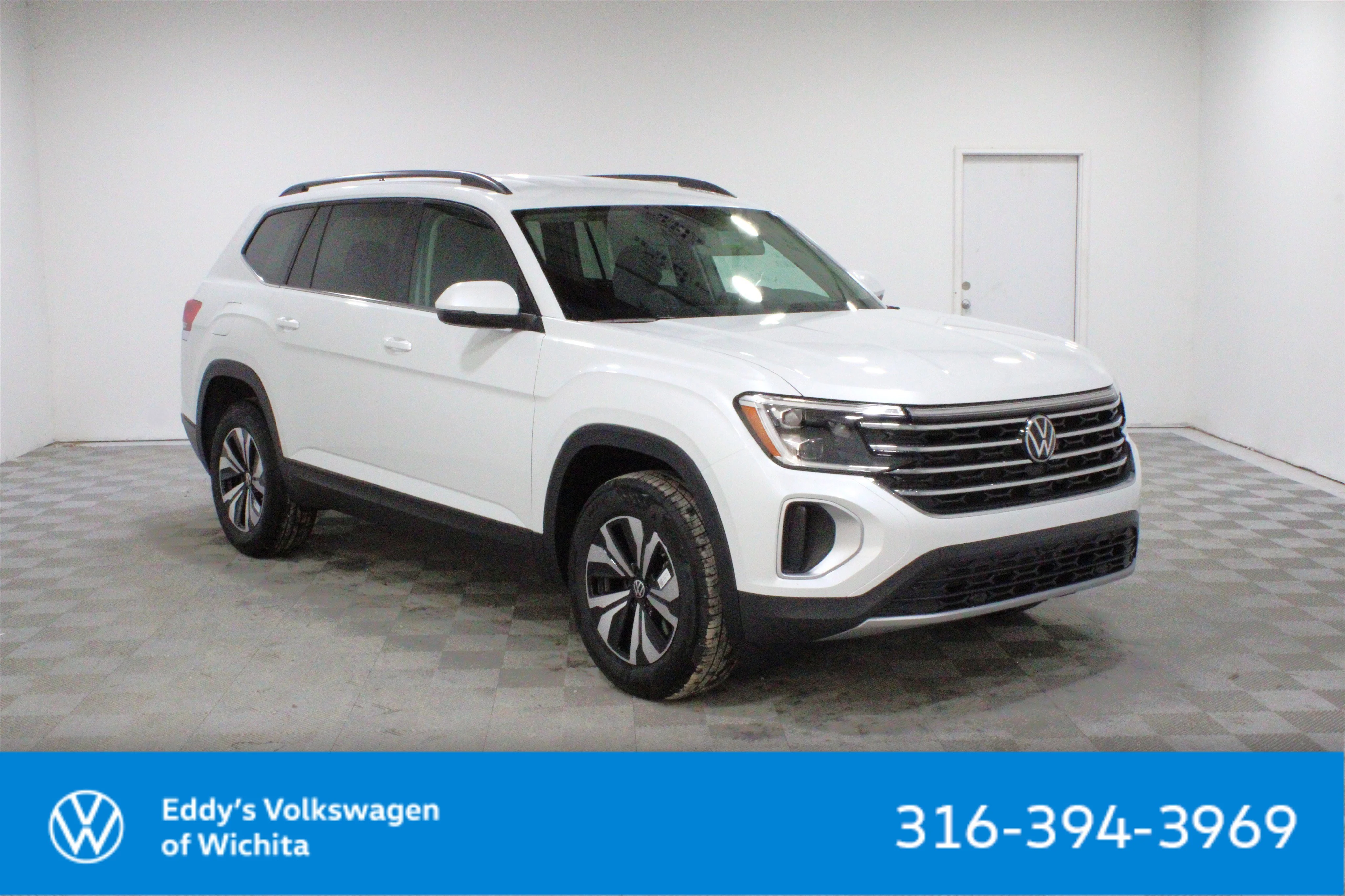 2026 Volkswagen Atlas 2.0T SE's photo