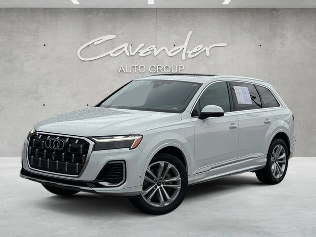 2025 Audi Q7 55 Premium Plus quattro Tiptronic's photo