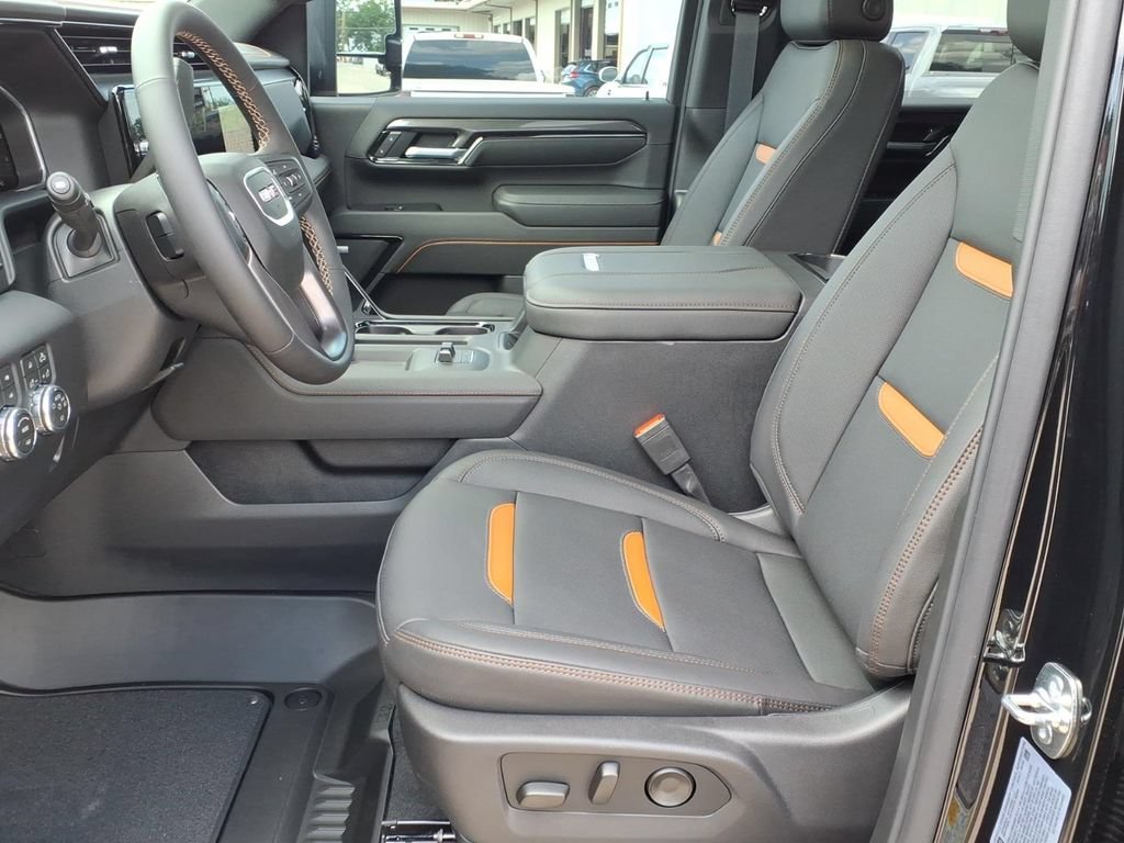 New 2026 Onyx Black GMC AT4 image 17