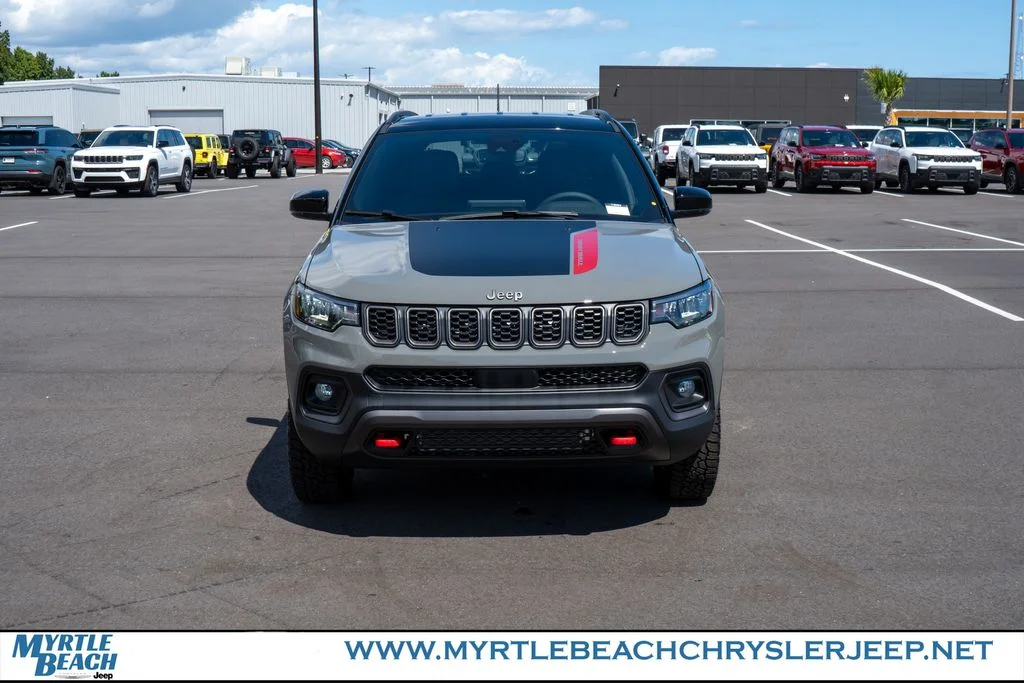 New 2026 Sting-Gray Clear-Coat Exterior Paint Jeep Trailhawk image 9