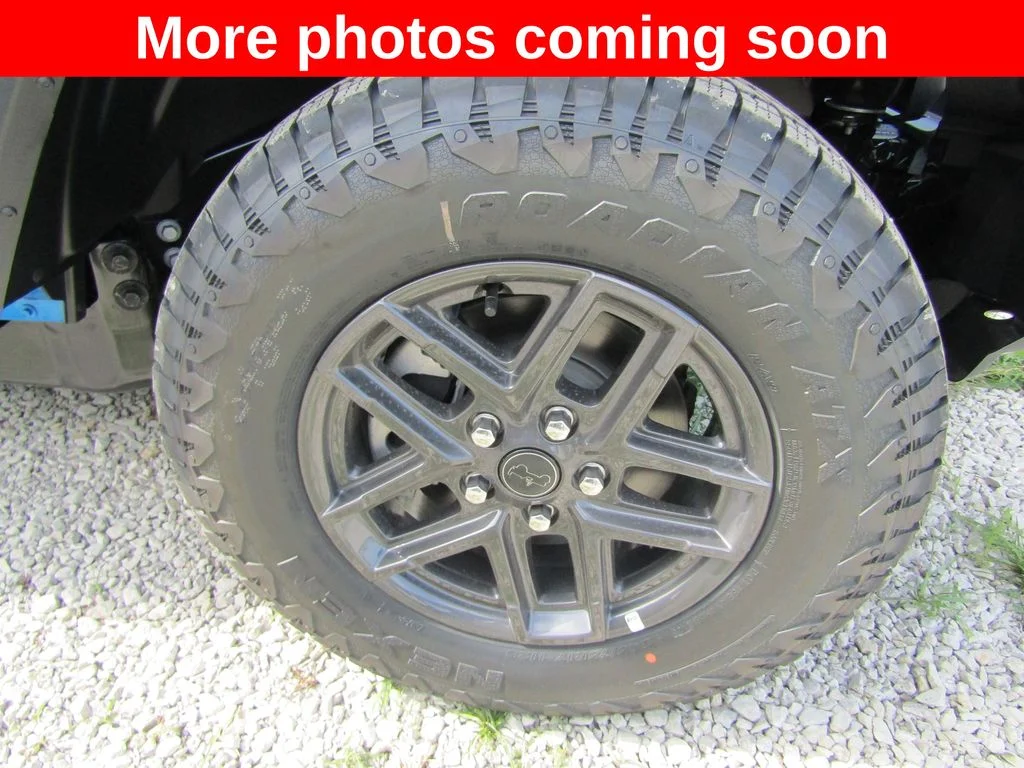 New 2026 hydro blue pearlcoat Jeep Sport RHD image 9