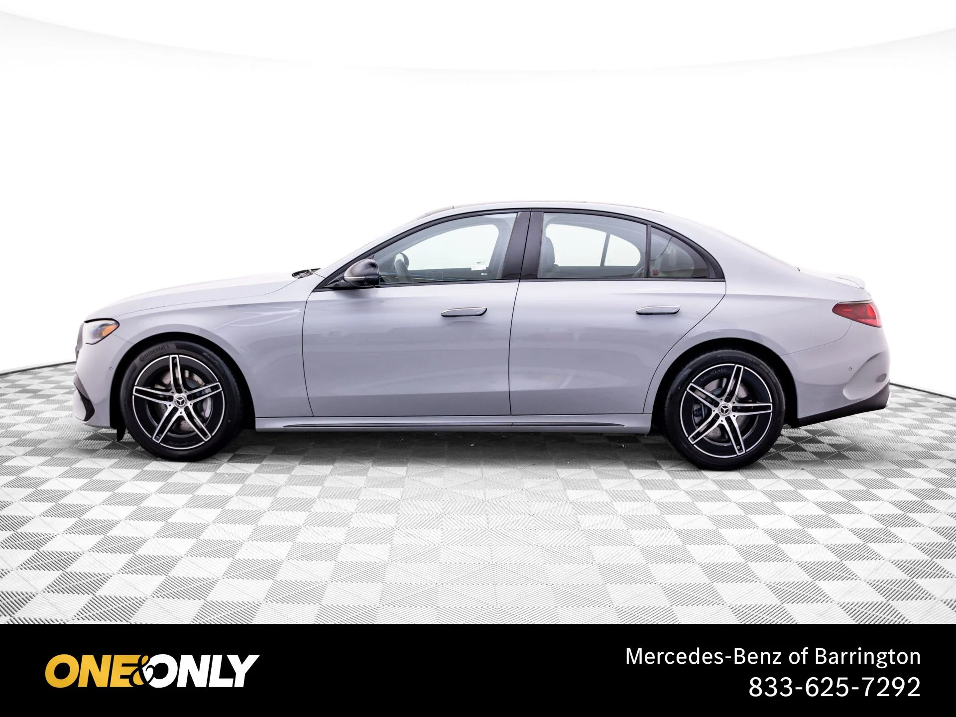 New 2027 Gray Mercedes-Benz E 450 image 2