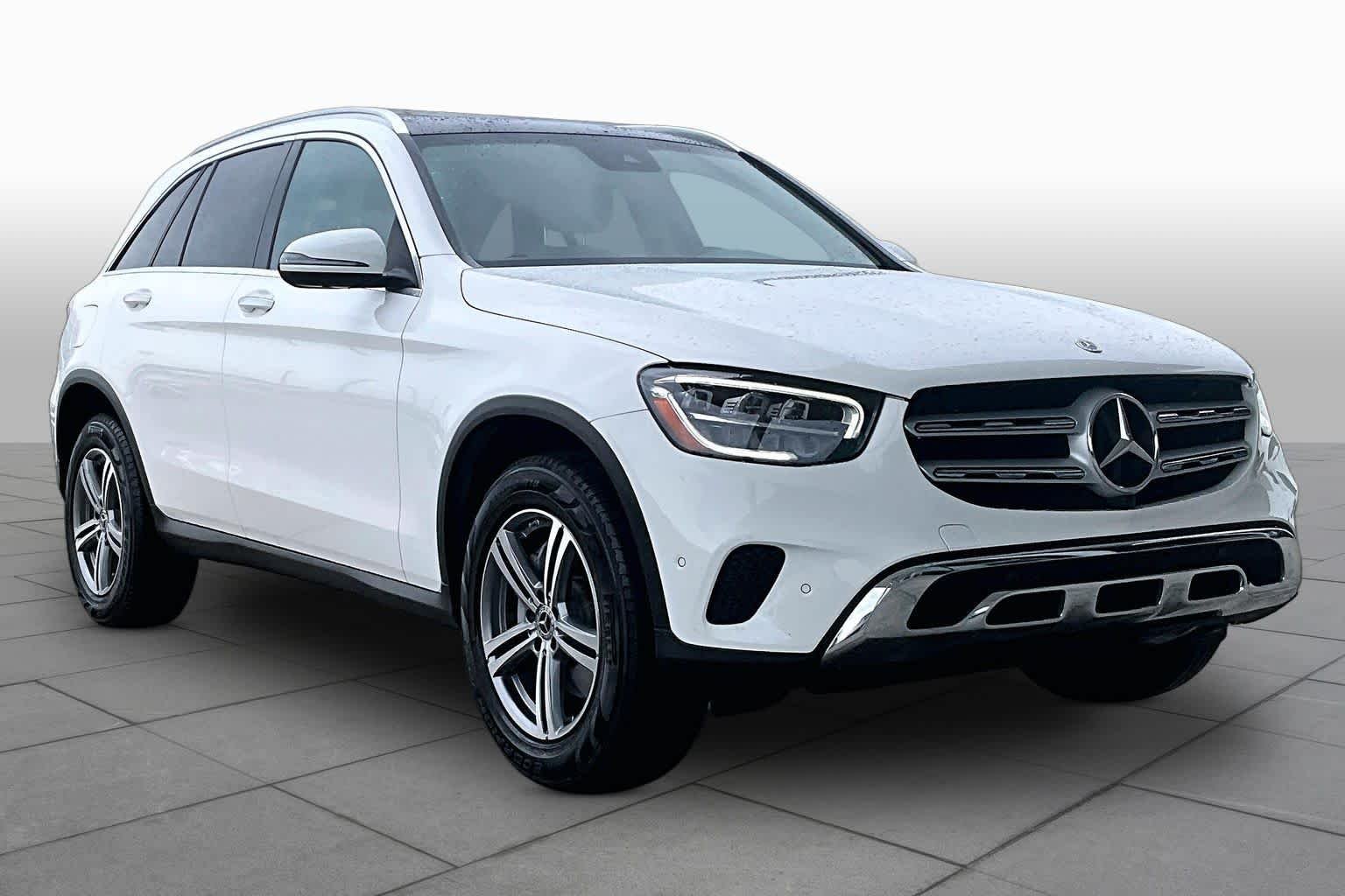Used 2022 Polar White Mercedes-Benz GLC 300 image 3