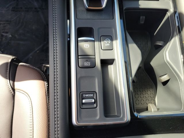 New 2026 Nissan Pathfinder Platinum