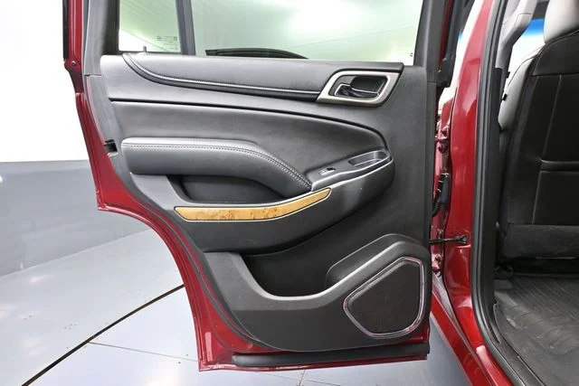 Used 2017 Red GMC Denali image 43