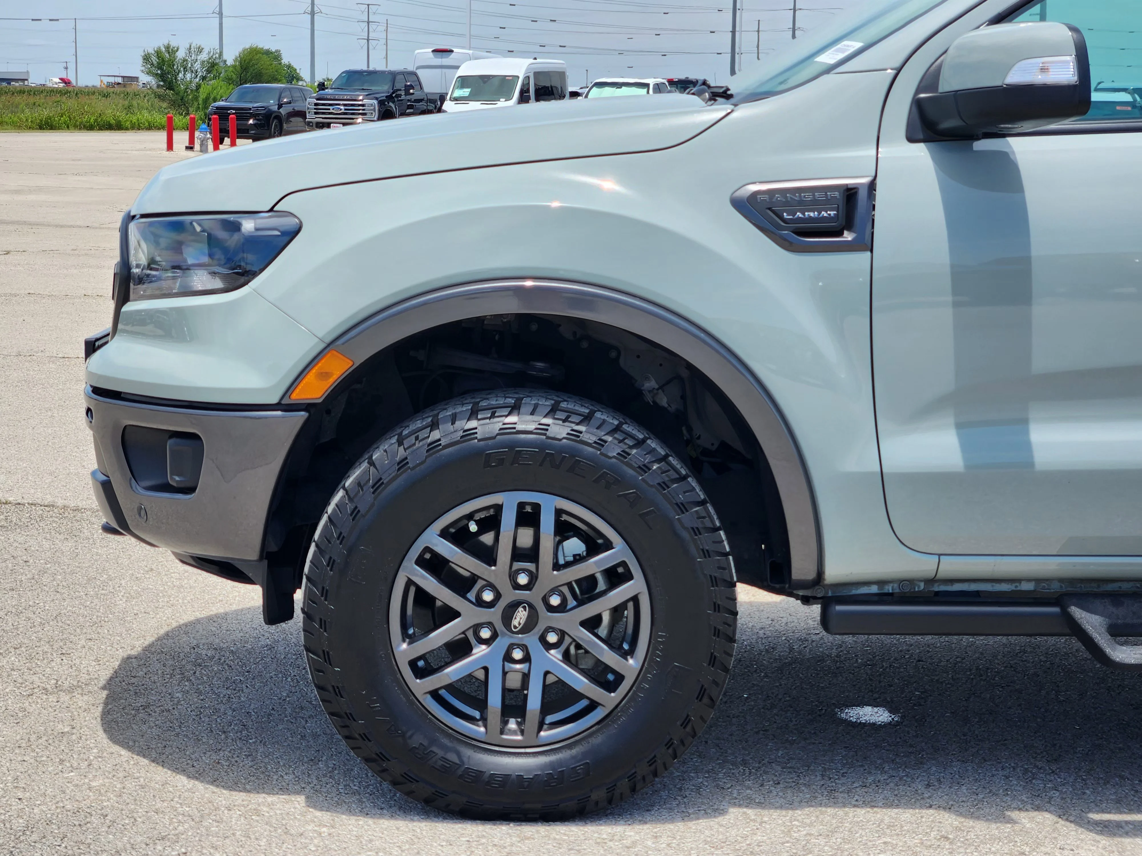 Used 2022 Gray Ford Lariat Tremor image 9