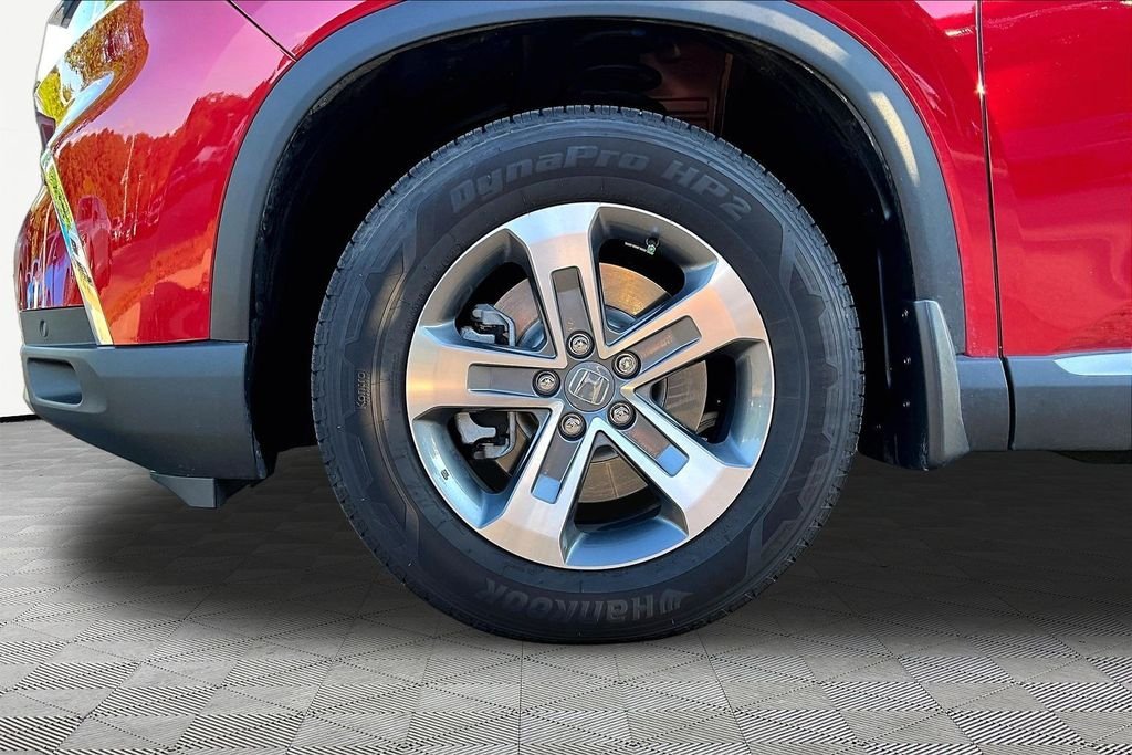 Used 2025 Red Honda EX-L image 22