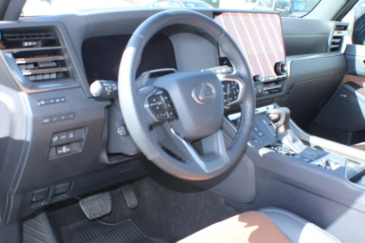 Used 2025 Black Lexus Luxury+ image 8