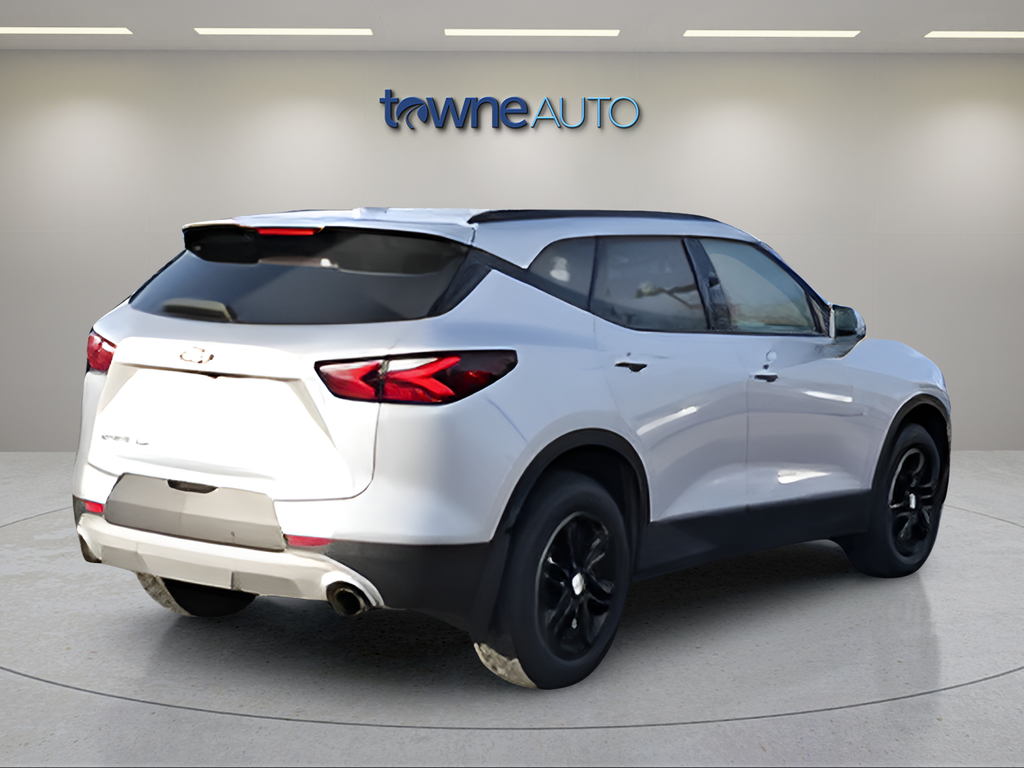 Used 2020 Silver Chevrolet LT image 5