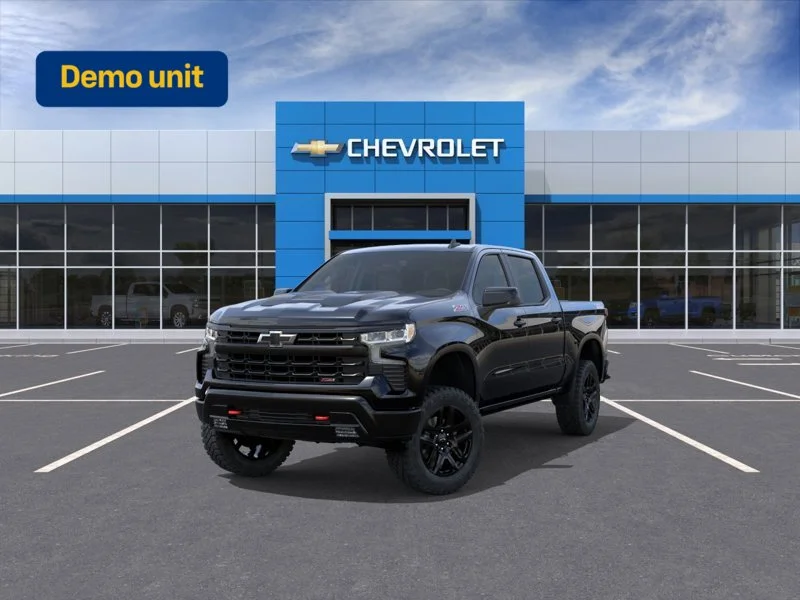 Used 2026 Black Chevrolet 4WD Crew Cab 147" LT Trail Boss image 1