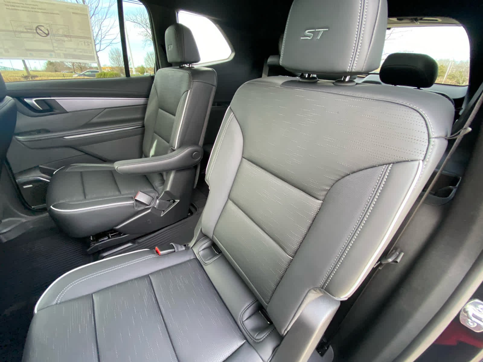 2026 Buick Enclave Sport Touring - Photo 28