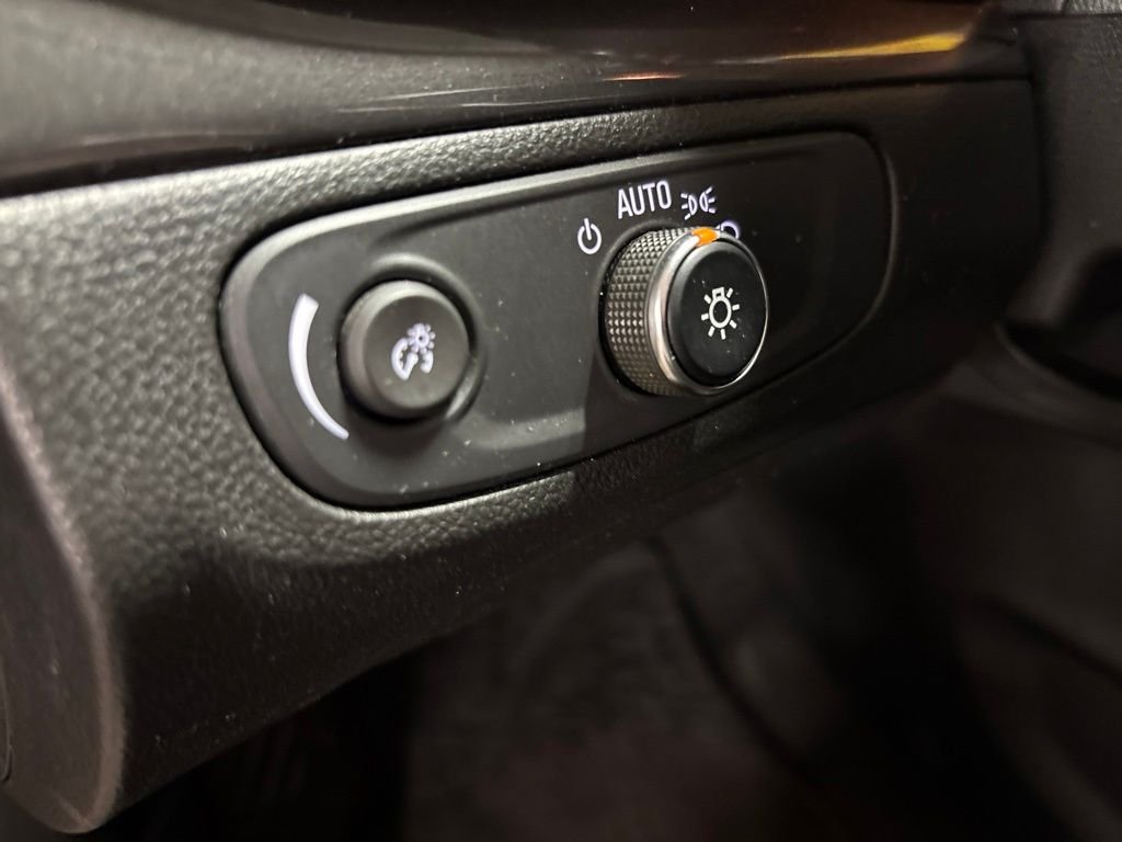 Used 2018 Black Buick Preferred image 13