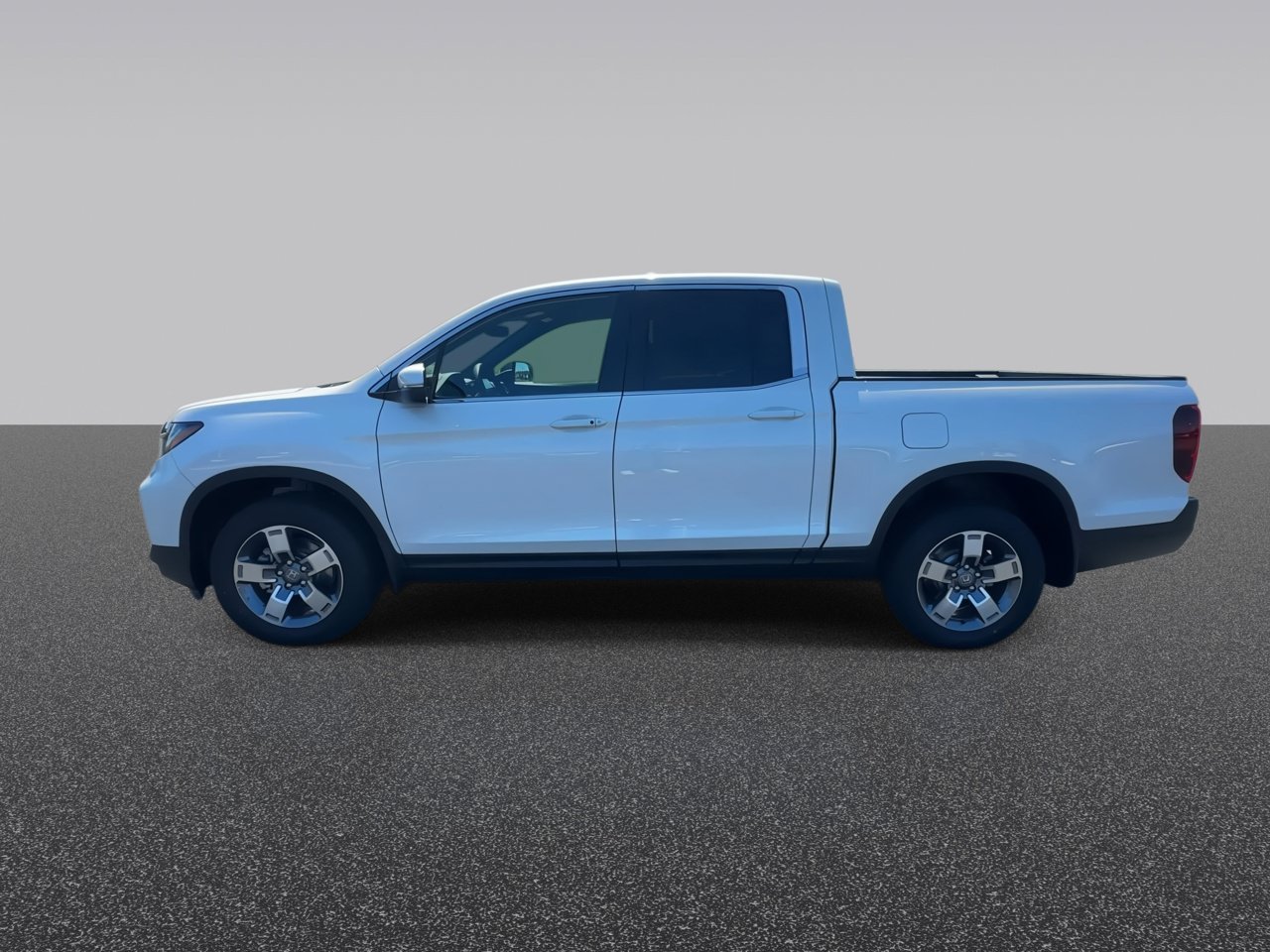 New 2026 Platinum White Pearl Honda RTL AWD image 5