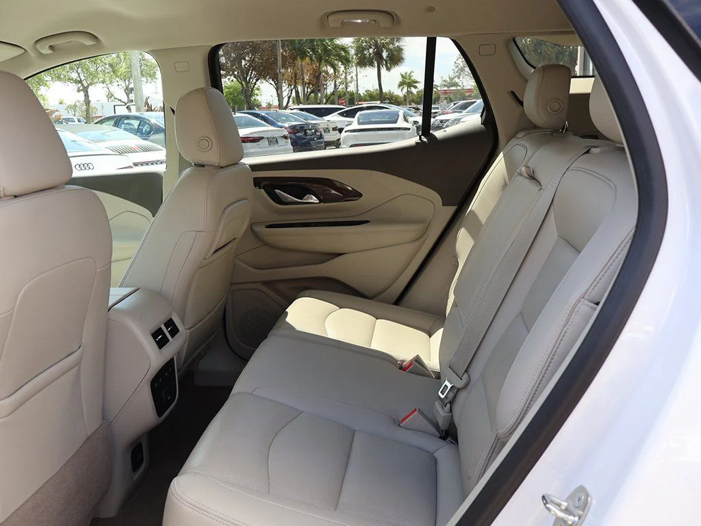 Used 2020 White GMC Denali image 37