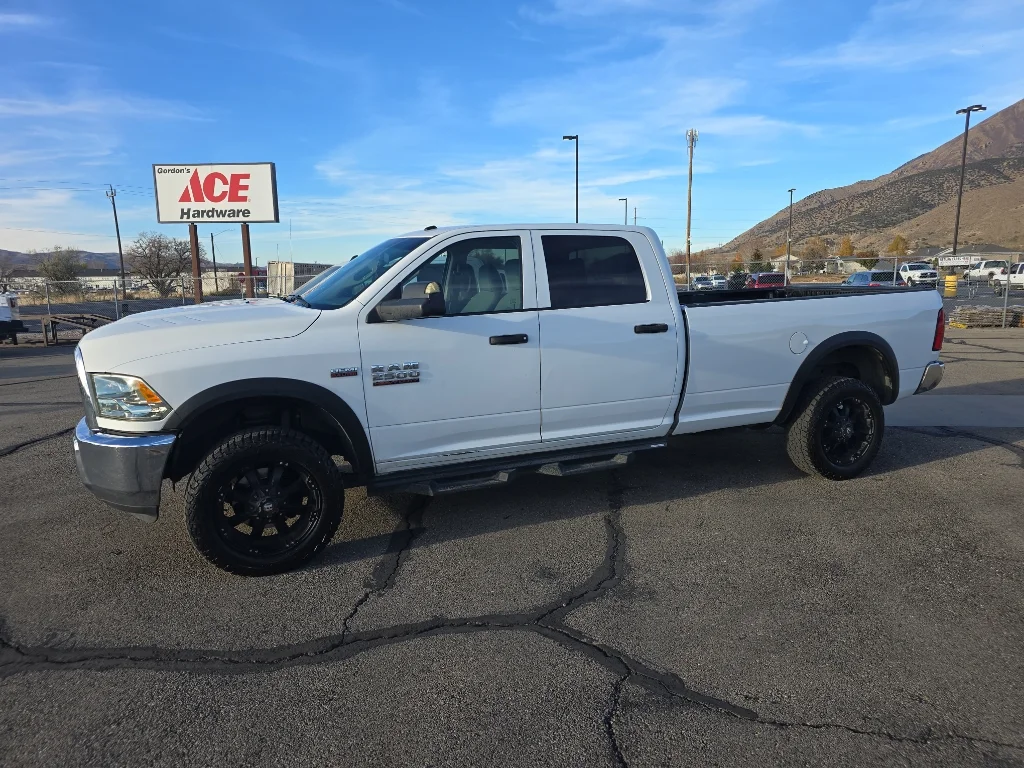 Used 2015 Bright White Clearcoat Ram Tradesman image 22